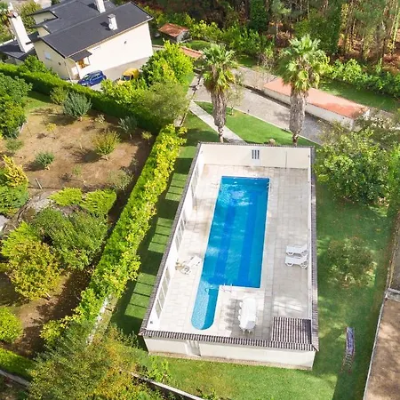 Majestic Manor In With Private Pool Valenca