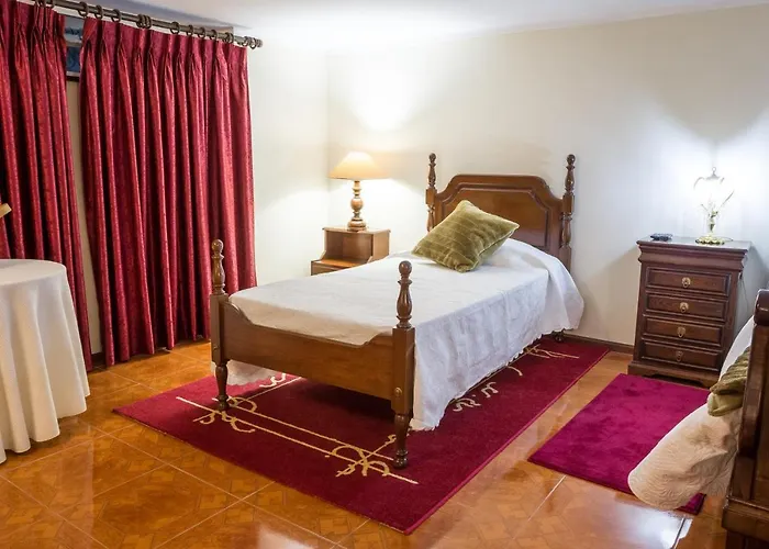 Majestic Manor In With Private Pool Valenca