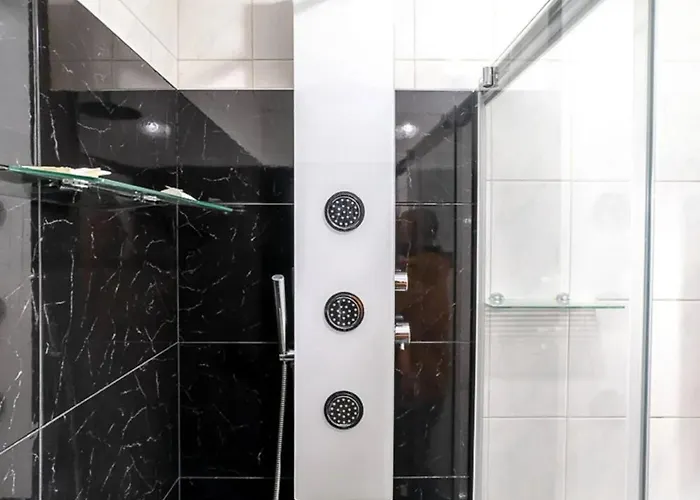 Semesterbostad Majestic Manor In With Private Pool Valenca