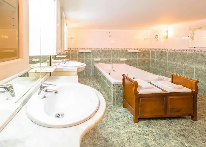 Majestic Manor In With Private Pool Casa vacanze *