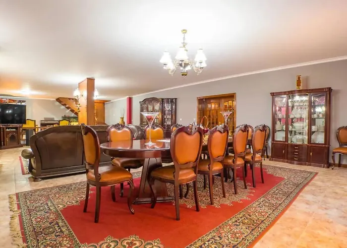 Semesterbostad Majestic Manor In With Private Pool *